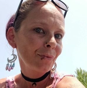 Meet your Posher, Avenell